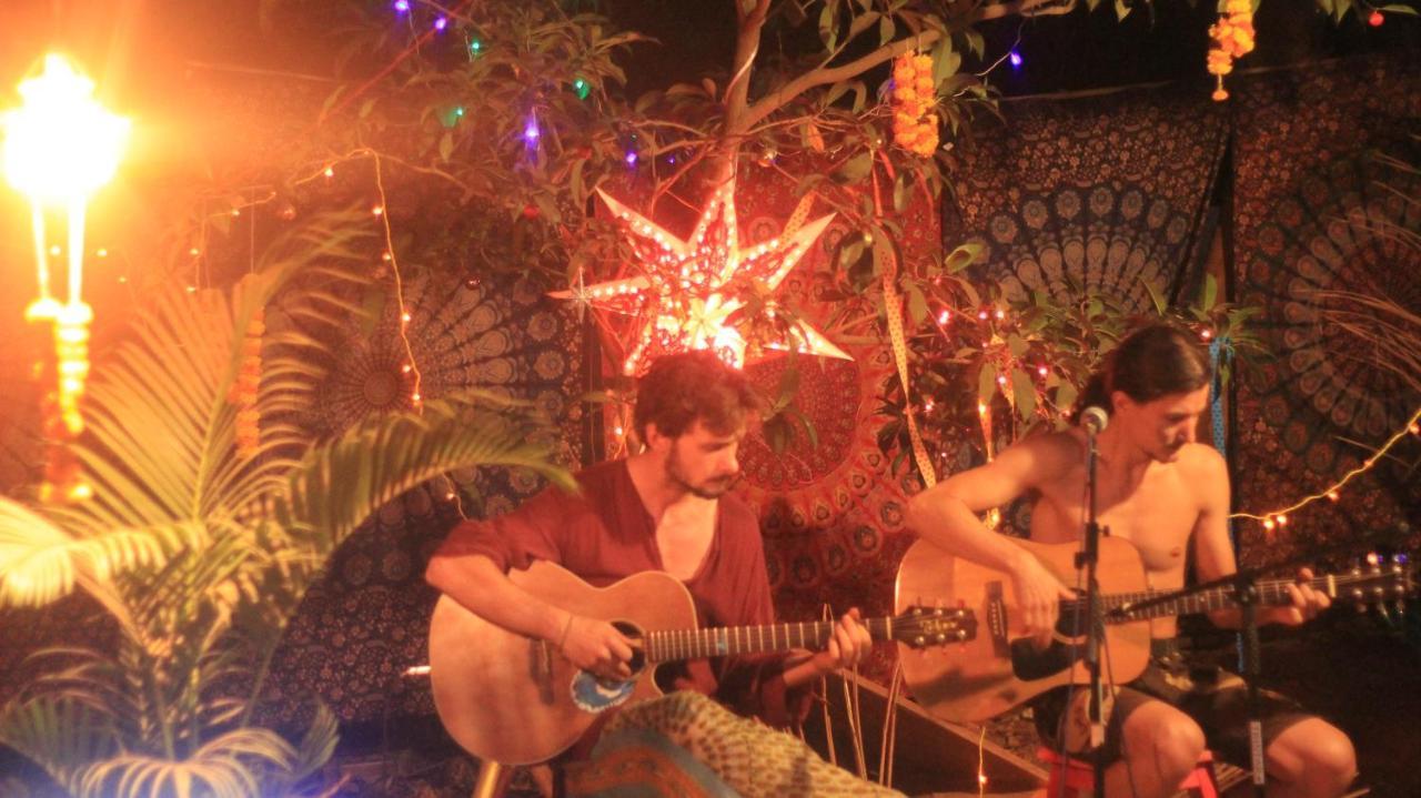 Namahstay Eco Hostel & Coworking & Art Community Space Arambol Bagian luar foto