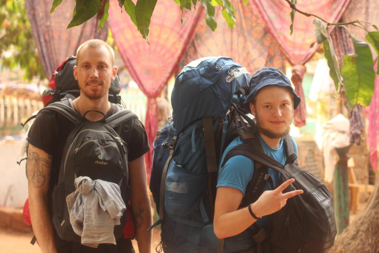 Namahstay Eco Hostel & Coworking & Art Community Space Arambol Bagian luar foto