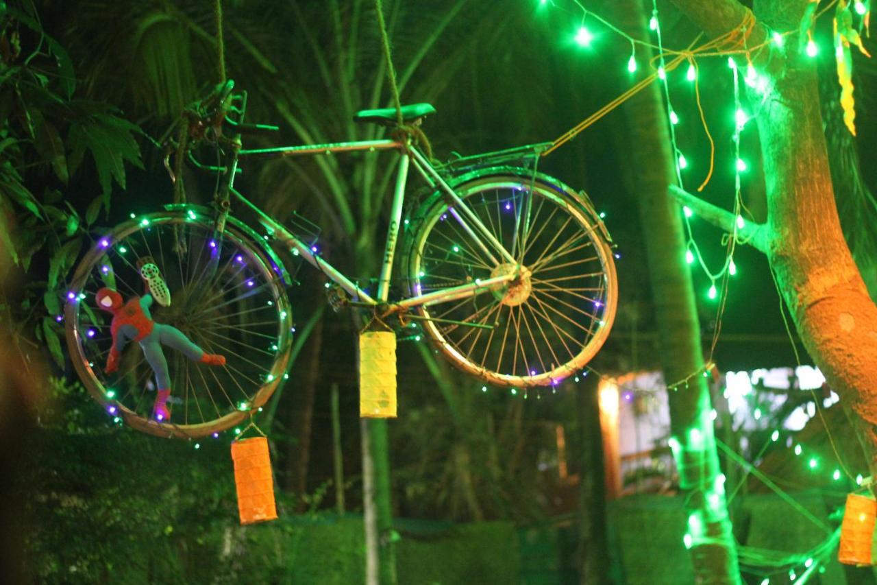 Namahstay Eco Hostel & Coworking & Art Community Space Arambol Bagian luar foto