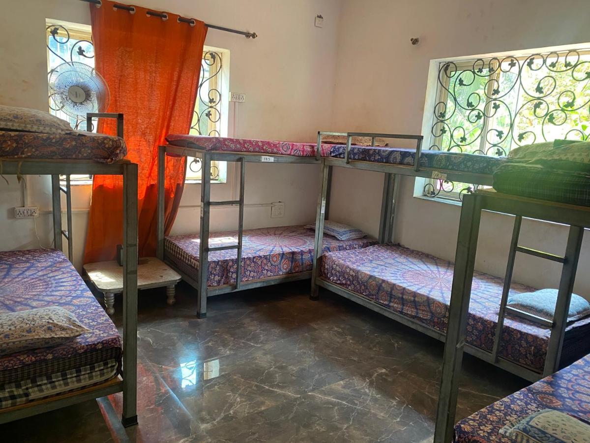 Namahstay Eco Hostel & Coworking & Art Community Space Arambol Bagian luar foto