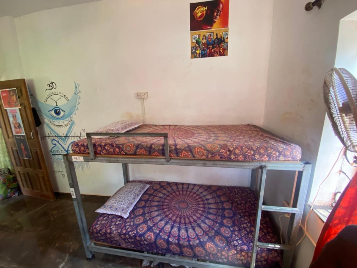 Namahstay Eco Hostel & Coworking & Art Community Space Arambol Bagian luar foto