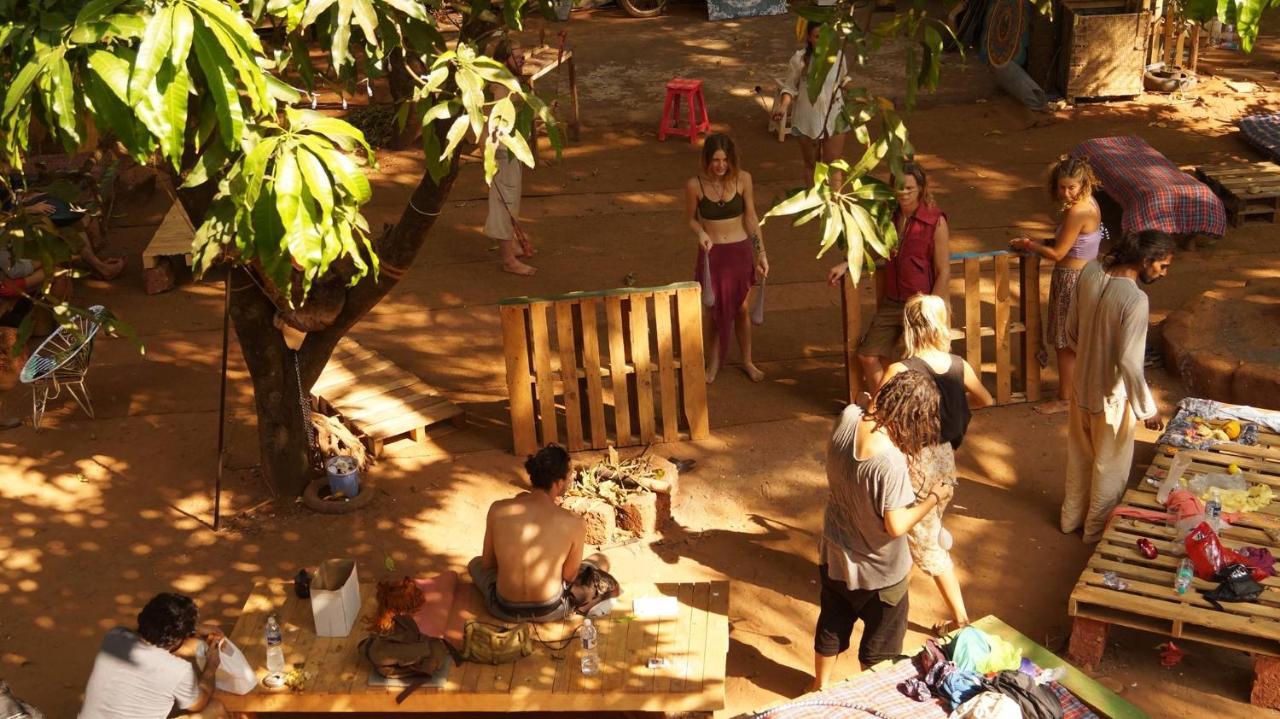 Namahstay Eco Hostel & Coworking & Art Community Space Arambol Bagian luar foto